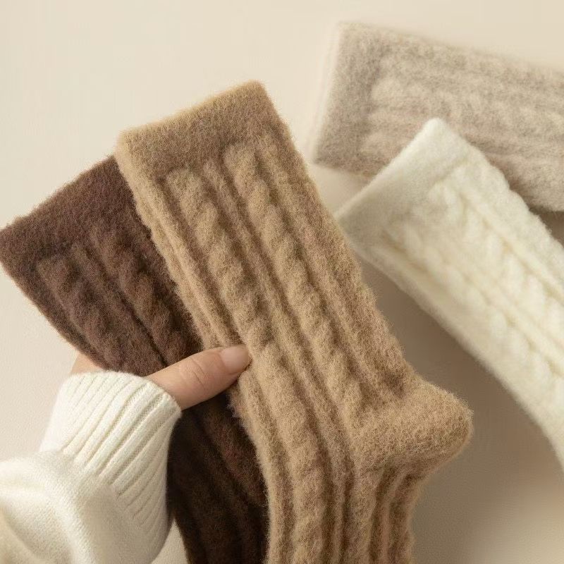 女性用、秋冬、厚手、暖かい、コットン製のミディアムレングスのレトロスタイルのソックス