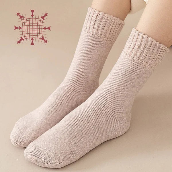 女性用、秋冬、太め、暖かい、中程度の長さのコットンソックス（単色）